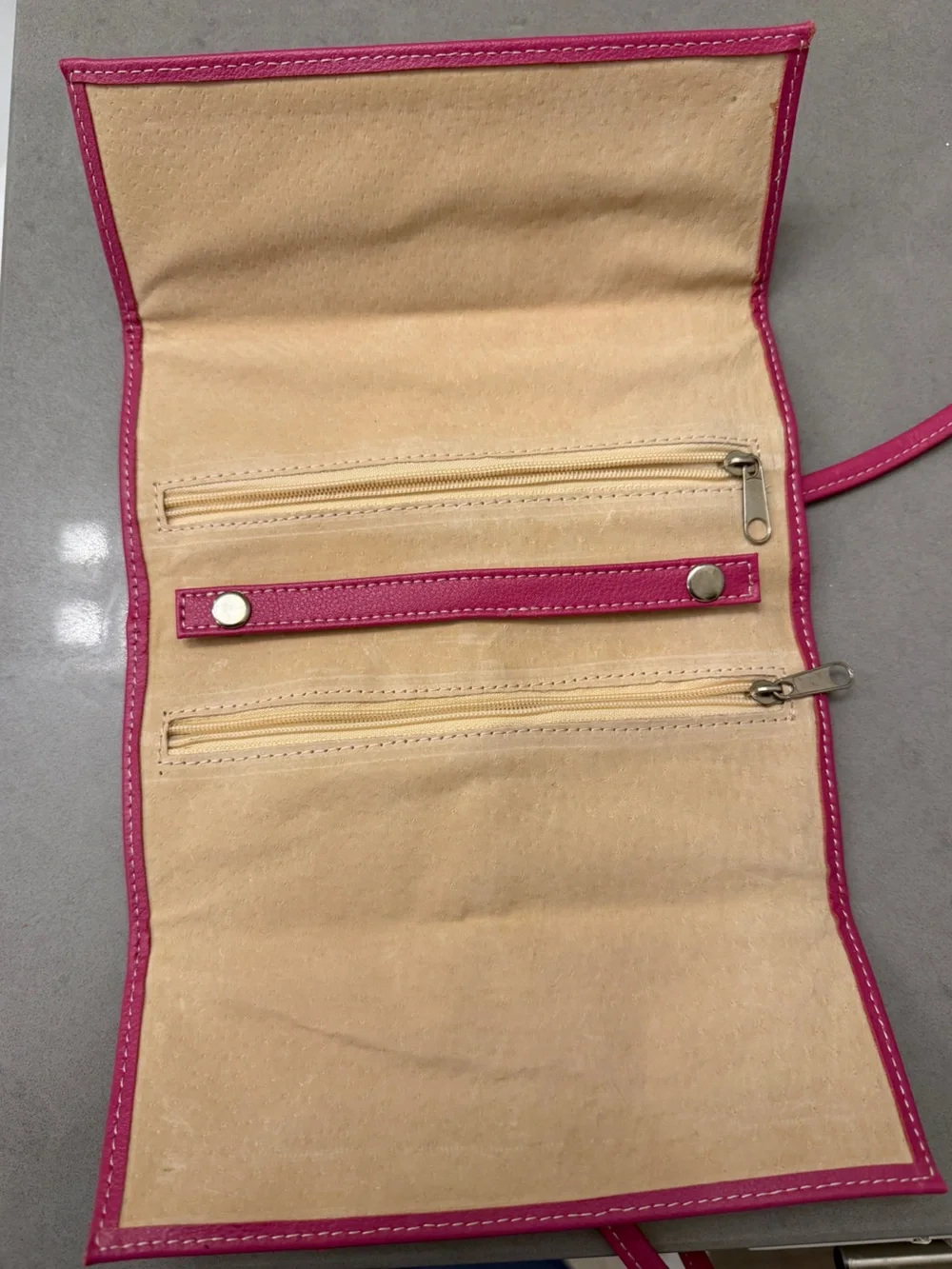 Basler Hot Pink Genuine Leather Roll Tie Jewelry Pouch